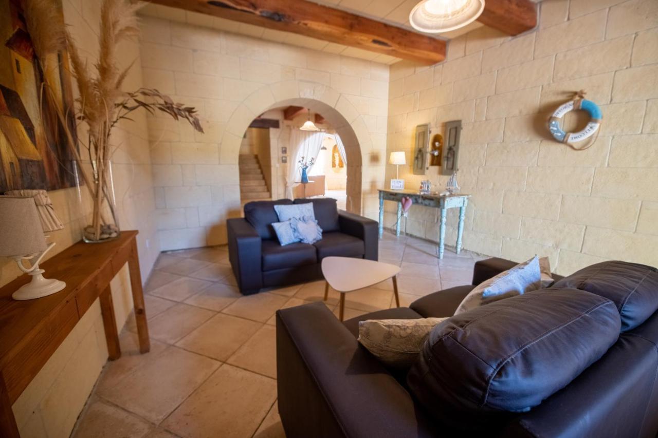 Villa Blossom Ghasri (Gozo)